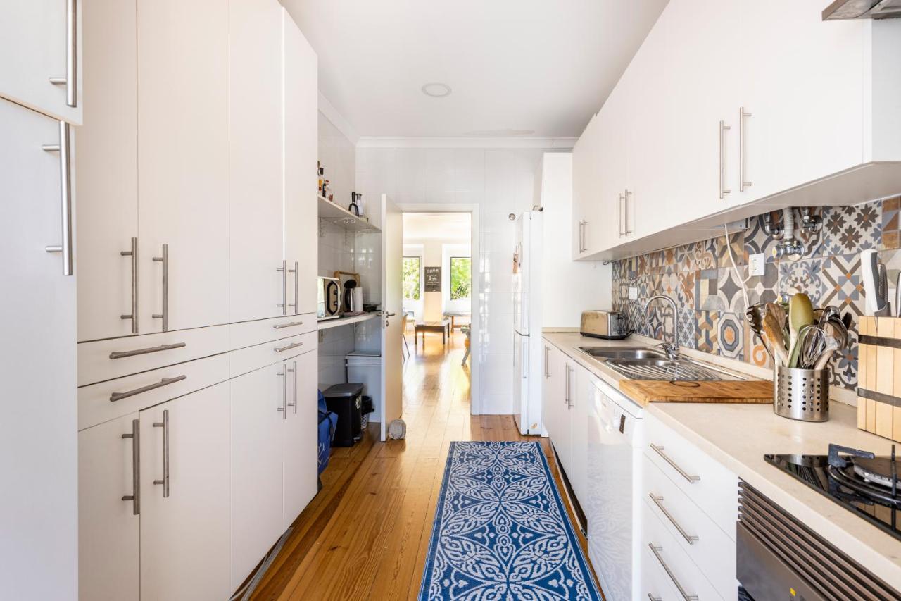 Comfy 3 Bedroom Apartment Campo De Ourique Lisbon Luaran gambar