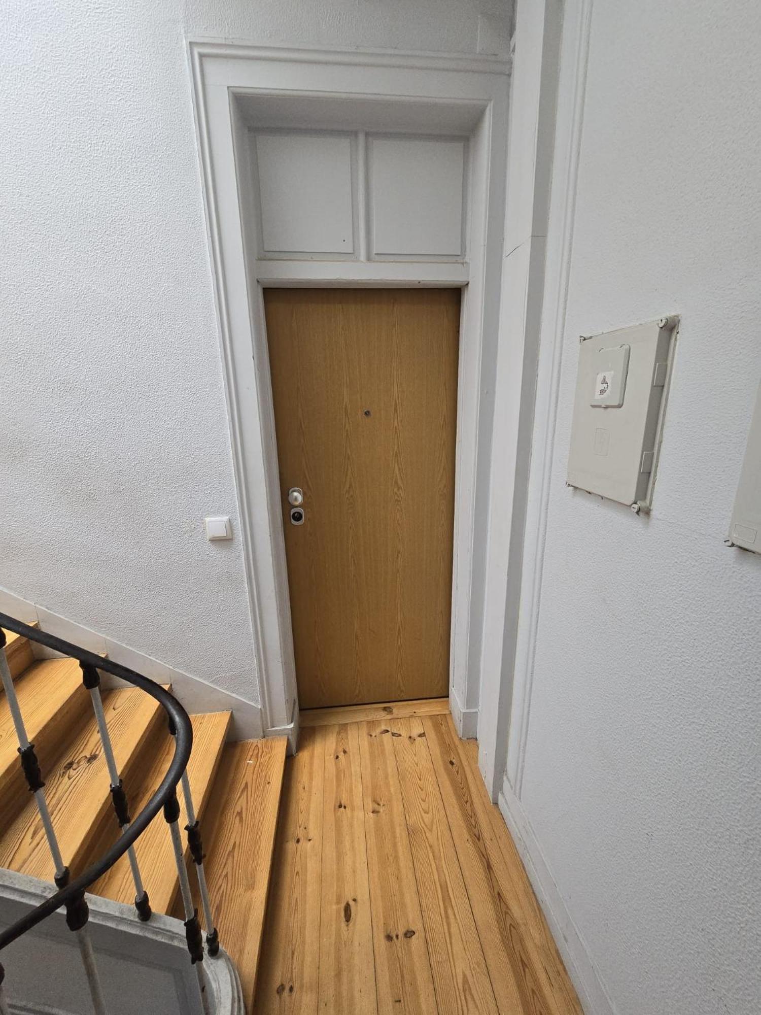 Comfy 3 Bedroom Apartment Campo De Ourique Lisbon Luaran gambar